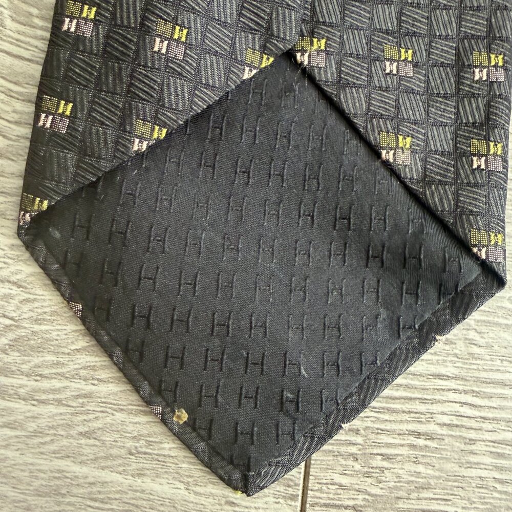 Hermès Paris Silk Tie Dark Gray Geometric Pattern Luxury Designer - Picture 4 of 6